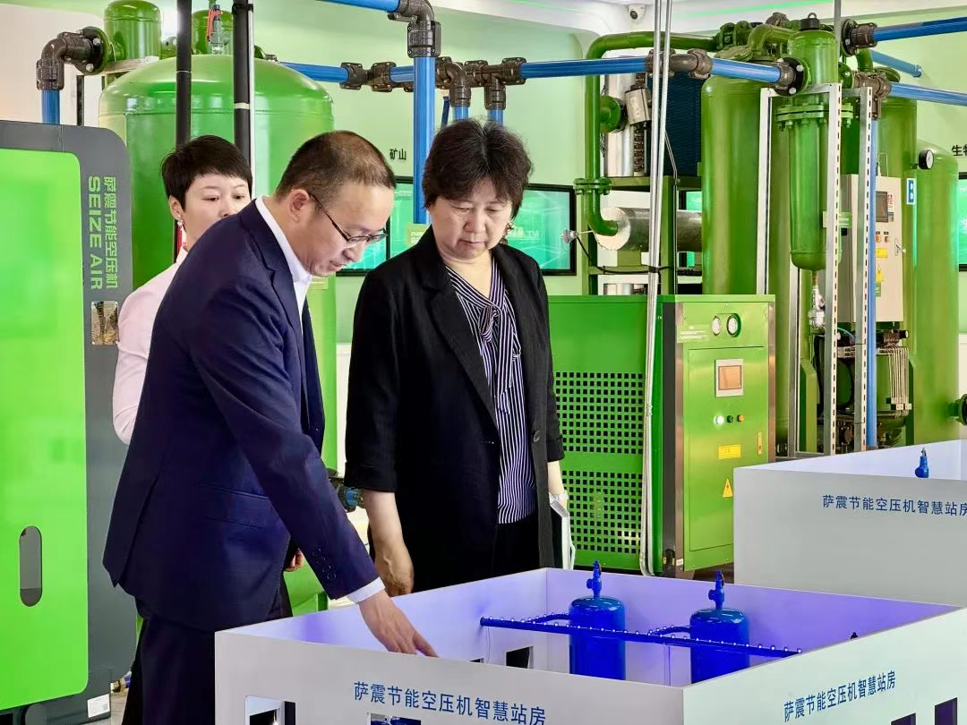 薩震節能空壓機.jpg